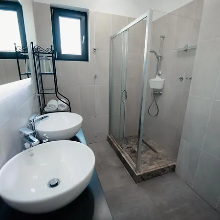 Emerald Residence Appartamento Năvodari